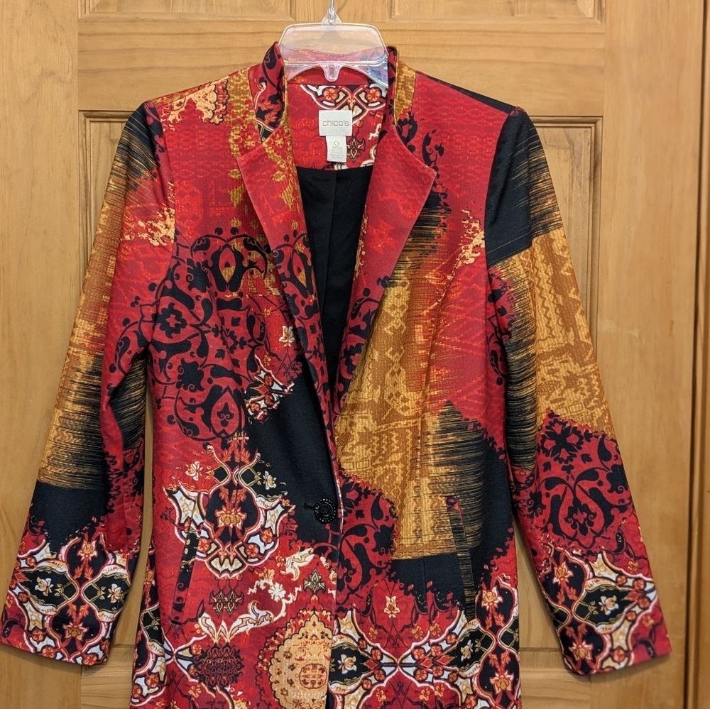 Chico's Printed Statement Jacket Sz 0 Small Blazer Black Red Art to Wear Asian - Picture 2 of 13